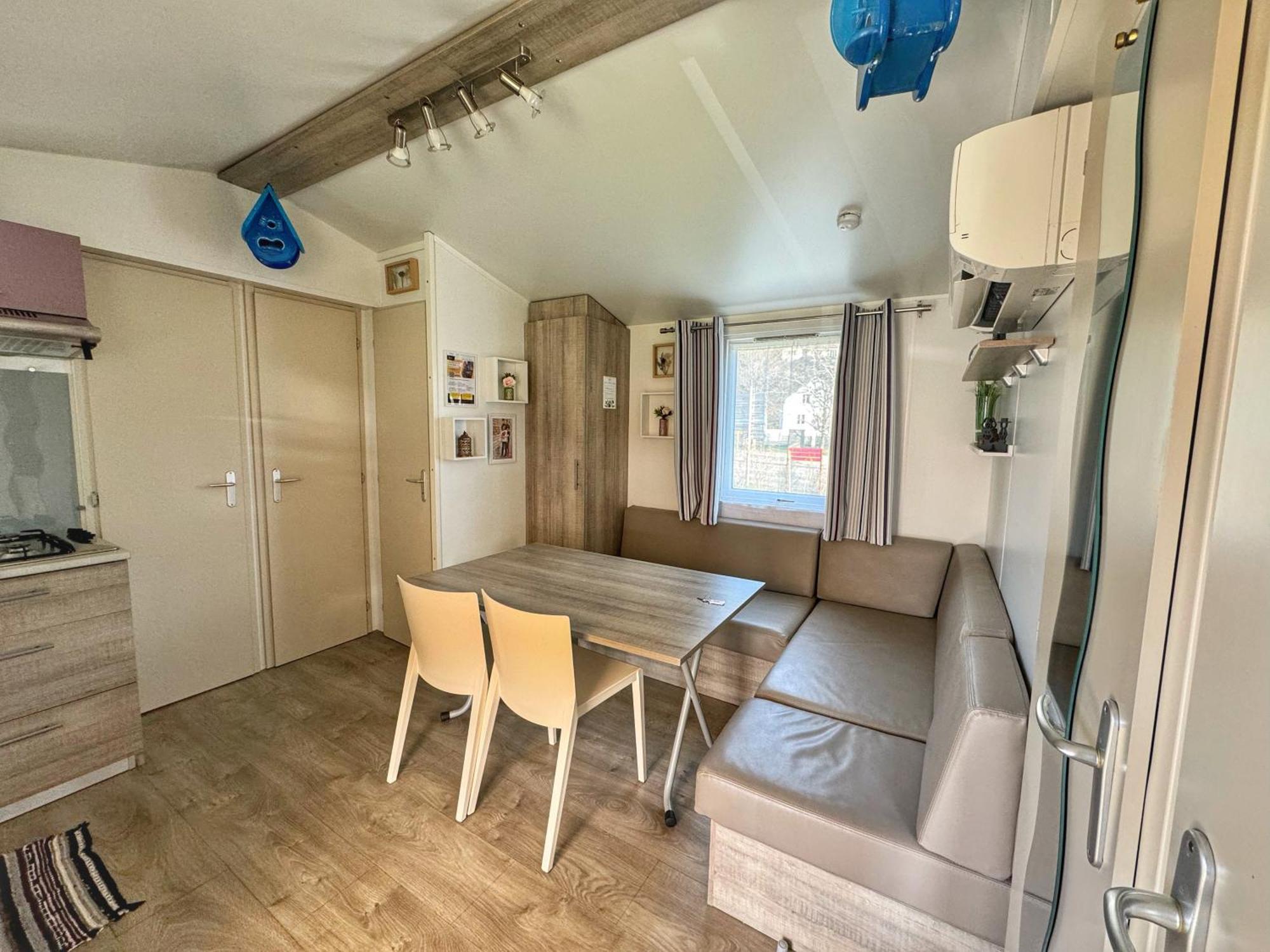 מונסטר Grand Mobile-Home 6 Places Climatise מראה חיצוני תמונה